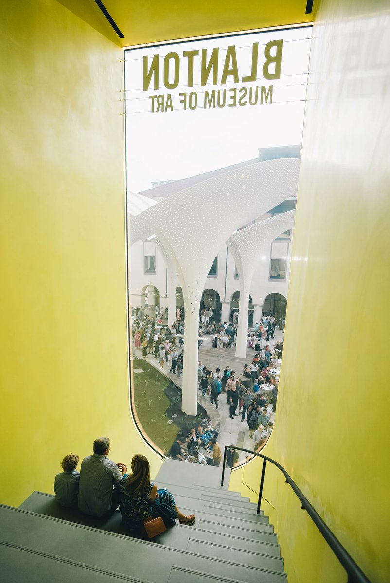 archinect's tweet image. Snøhetta&apos;s Blanton New Grounds redesign opens at the University of Texas at Austin 

arcnct.co/3BSz6Tc 

📸 Sloan Breeden @snohetta @UTAustin @BlantonMuseum #AustinArchitecture
