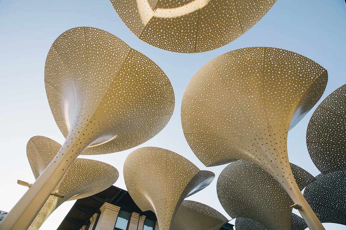 archinect's tweet image. Snøhetta&apos;s Blanton New Grounds redesign opens at the University of Texas at Austin 

arcnct.co/3BSz6Tc 

📸 Sloan Breeden @snohetta @UTAustin @BlantonMuseum #AustinArchitecture