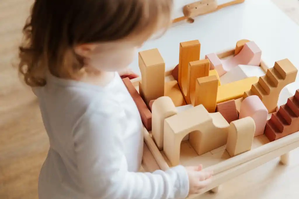 Unlock the Magic of Montessori-Inspired Learning Spaces! Discover how to create enchanting and educational bedrooms for your little ones. Dive into our latest blog at House Nerdz:
housenerdz.com/category/desig…

#MontessoriInspired #KidsBedrooms #DesignMagic