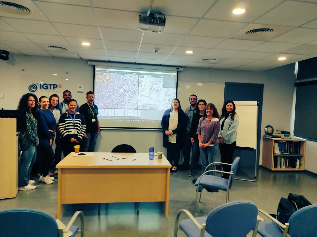 Nikki_CGraham's tweet image. Great week spent @Innate_IGTP  for the @MyeInfoBank @COSTprogramme STSM to optimise immunostaining for a #macrophage biomarker panel. Big thank you to Dr Maria Rosa Sarrias and @TonyPau05321718 for hosting us, organising the experiments and a delivering a fantastic symposium.