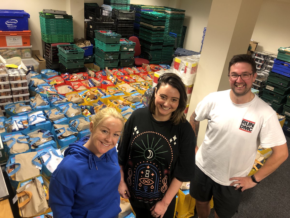 140 school holiday parcels have been distributed to families in Hulme, Moss Side, Whalley Range and Old Trafford. Providing relief this May school holiday....