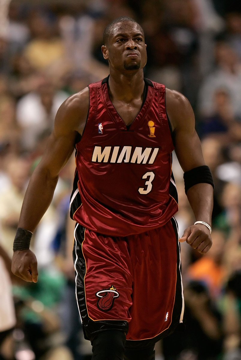 Dwyane Wade averaged 34.7 points per game in the 2006 finals 

Antoine Walker averaged 13.8 points per game and was Miami's second-leading scorer
