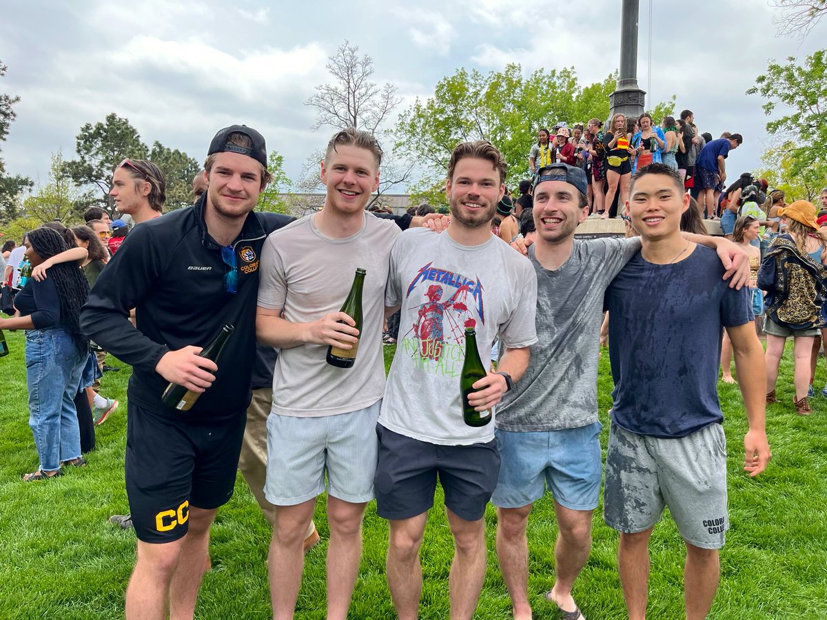 Broadmoor Beauties tweet media