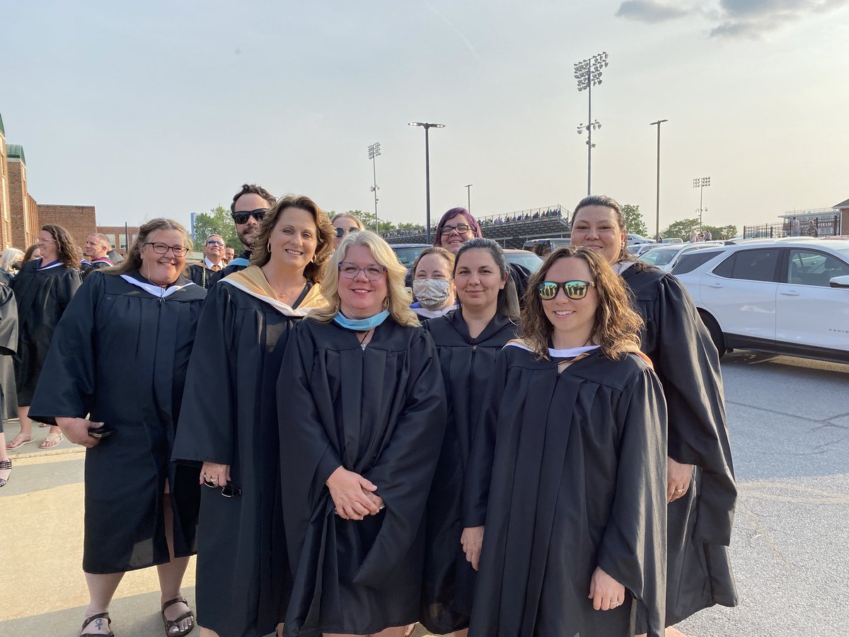 Farewell Class of 2023! MHS English Department wishes you well!  #EnglishTeachers #BulldogPride