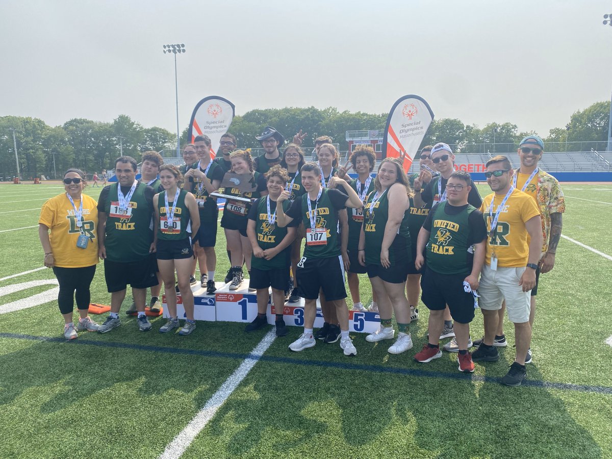 MIAA033's tweet photo. 🏃 Congratulations to the 2023 Unified Track and Field Division 2 finalist ... Dighton-Rehoboth Regional High School.
@DRHighSchool https://t.co/yT2mrhKegD