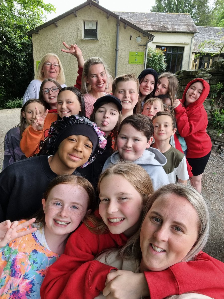 St Saviour's Primary tweet media