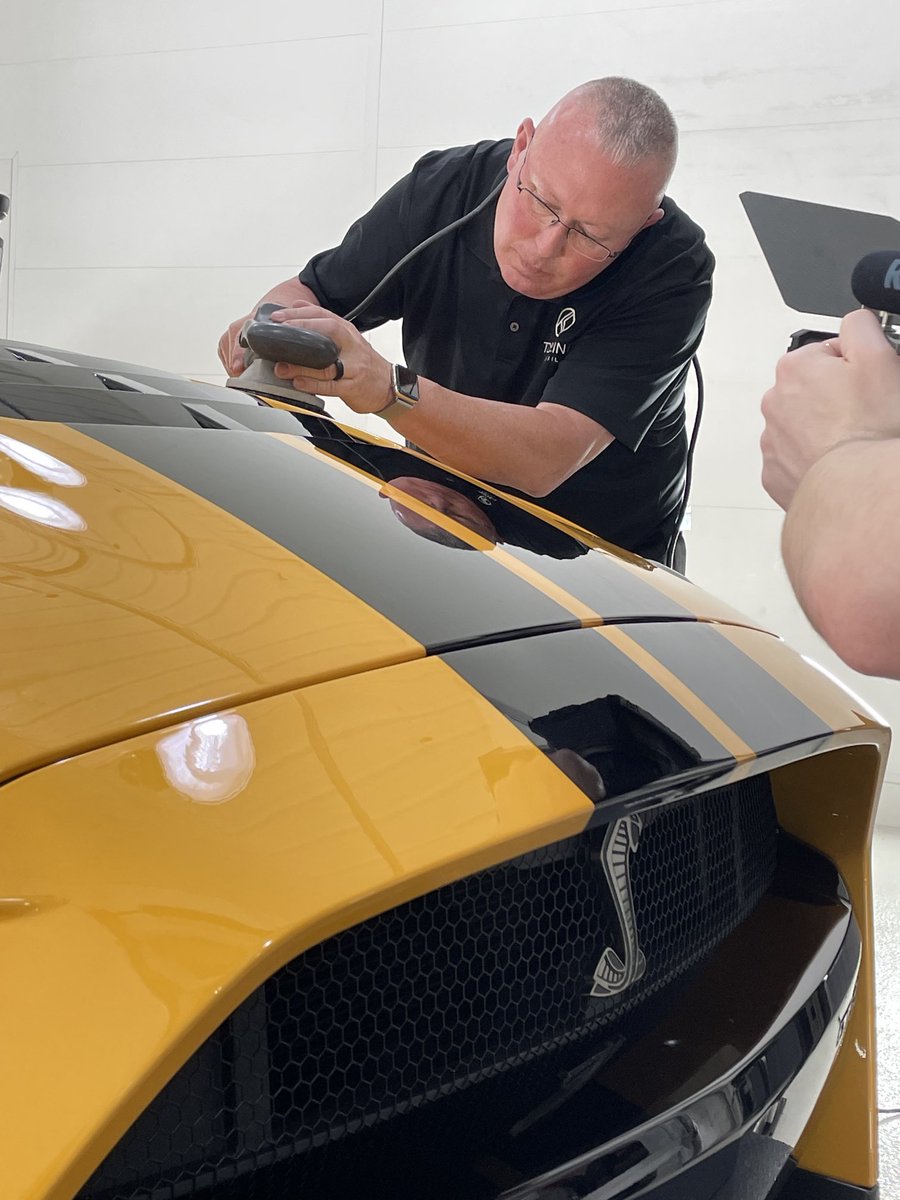 RossRowling1's tweet photo. Just another day at the office. New spot for Topline Detail coming soon! These guys do crazy good work. https://t.co/k4HC2imWls