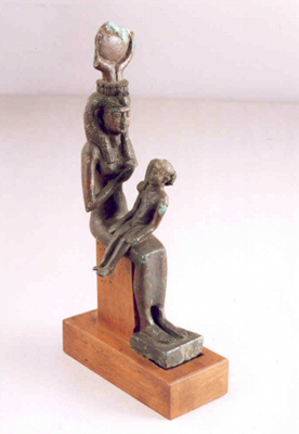 KVMMUMMY's tweet photo. Hath he seen majesty? Isis else defend,
And serving you so long!
Anthony &amp; Cleopatra
Act 3, Scene 3
#ShakespeareSunday

Object number: 57.6 https://t.co/QyyTfvNGRd
