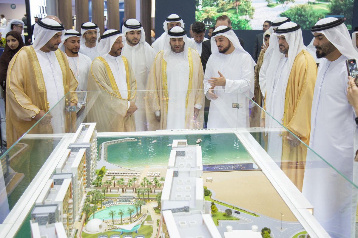 ASASDevelopment's tweet photo. مشاركة شركة أساس العقارية في معرض الشارقة العقاري " ايكرس "
#الشارقة #استثمارات_عقارية
#asasdevelopments #sharjah #investment https://t.co/cy1SckA0WG