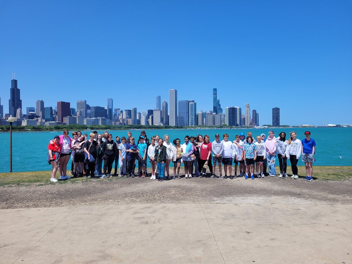 NWMS Bus 9 in the Windy City! <a href="/NobWestMS/">Noblesville West MS</a> <a href="/NobSchools/">Noblesville Schools</a>