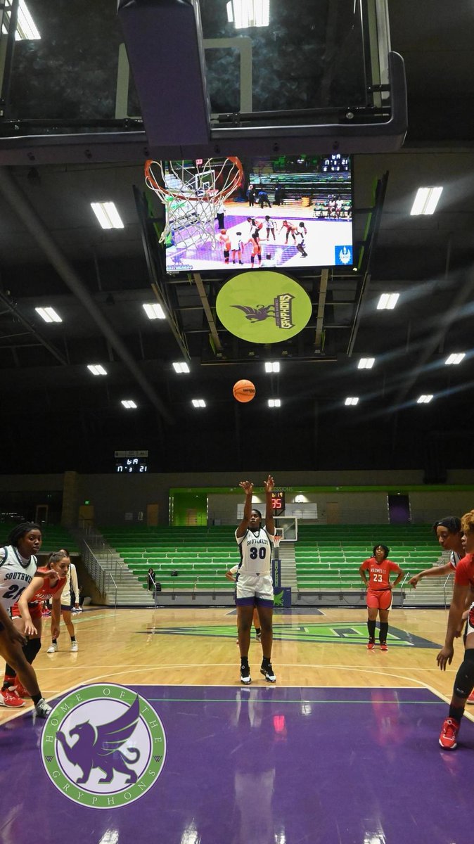 anaiyahbailey_30 tweet media