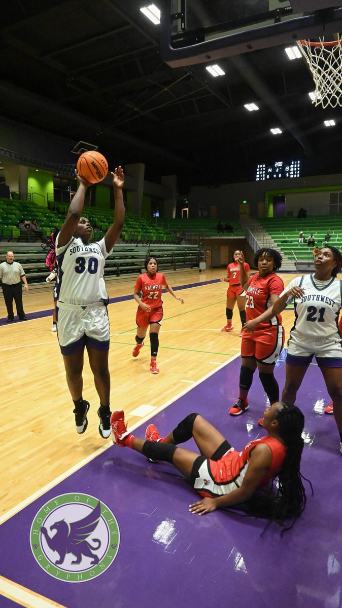 anaiyahbailey_30 tweet media