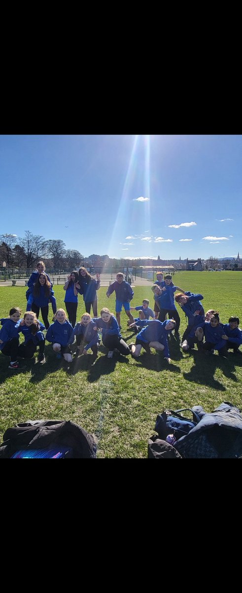 MrFraser_HWB's tweet photo. Some great pictures from the EPPSA Cross Country Finals  @MainsDavidson.  What a great team! Thank you again to our parent helpers and Mattie @ActiveSchoolsED for coming along. https://t.co/9StXWcoHgf