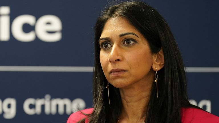 🚨 REMINDER: Suella Braverman is a Fascist. Those that think otherwise would have thought Hitler and Mussolini were Socialists. 

This woman is a Fascist 👇