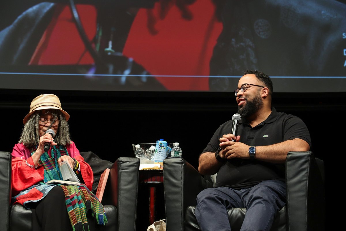 #ThrowbackThursday: We held our first #SchomburgCenter Literary Festival in 2019. On Saturday, June 17,  join us for our fifth annual festival starting at 11:30 AM. #TBT #SchomLitFest2023 #GoodReads #Books #Literacy
ow.ly/IXfo50OwNcp