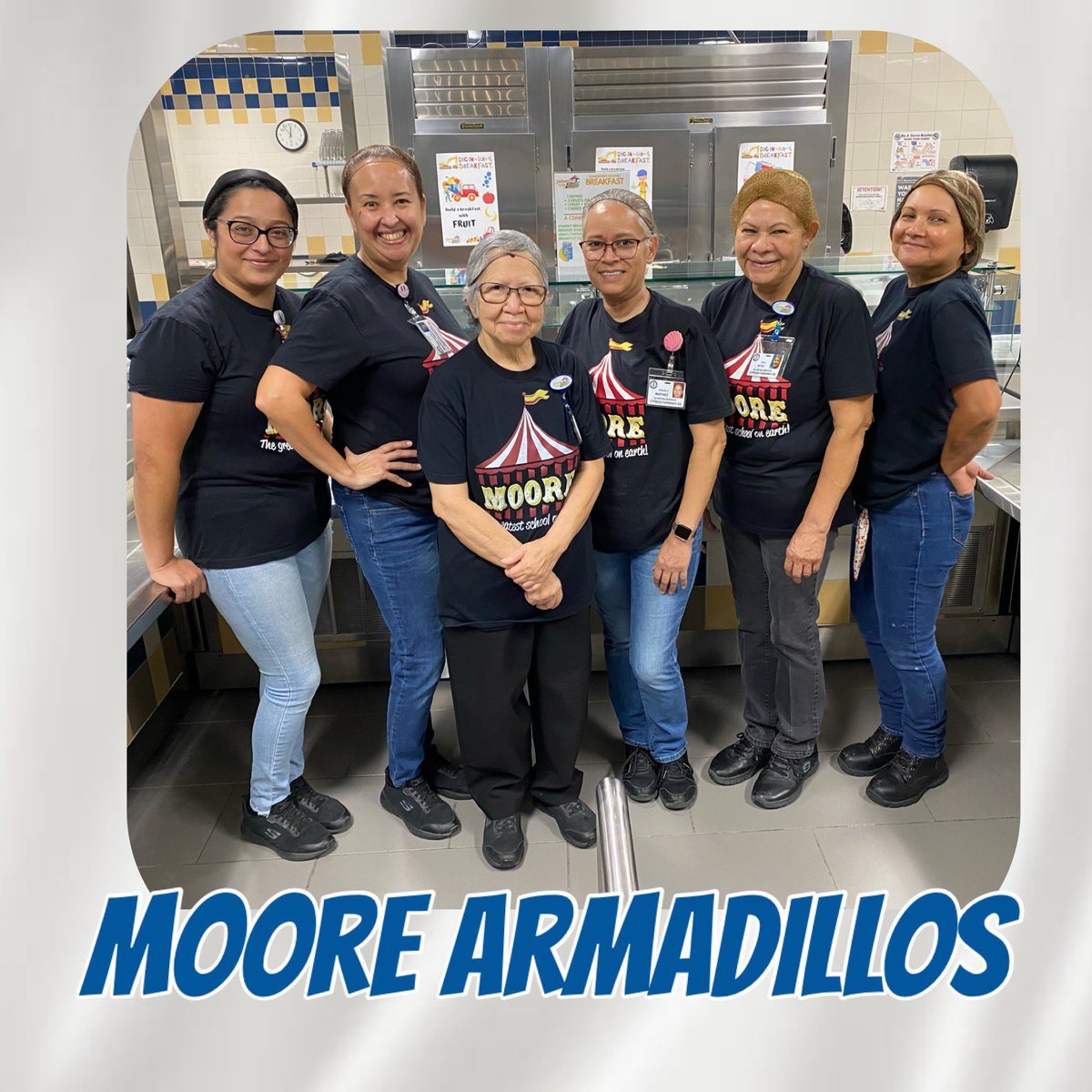 5/25/23 QA @PowerUpDiana  Visiting @MooreCFISD Thank you Raquel & Team. Students celebrate you and your team, smiles, conversations, hugs part of a genuine love atmosphere💗💕💗💕   @CyFairISD @PowerUpCafe  @CFISDnoticias @nokidhungry #Hungerheroes #Nokidhungry @CyFairISD