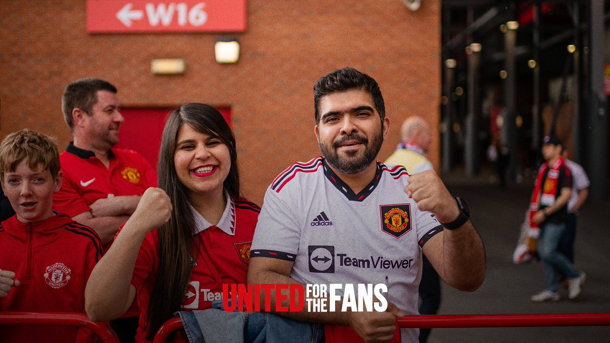 MUTV_GO's tweet photo. Buzzing for the big game! 🐝

more:📺📷@MUTV_GO  |  #MUTV_GO

#MUFC  |  #ManUtd | #PL | 🔊 #MUNCHE https://t.co/79cbadkgxQ