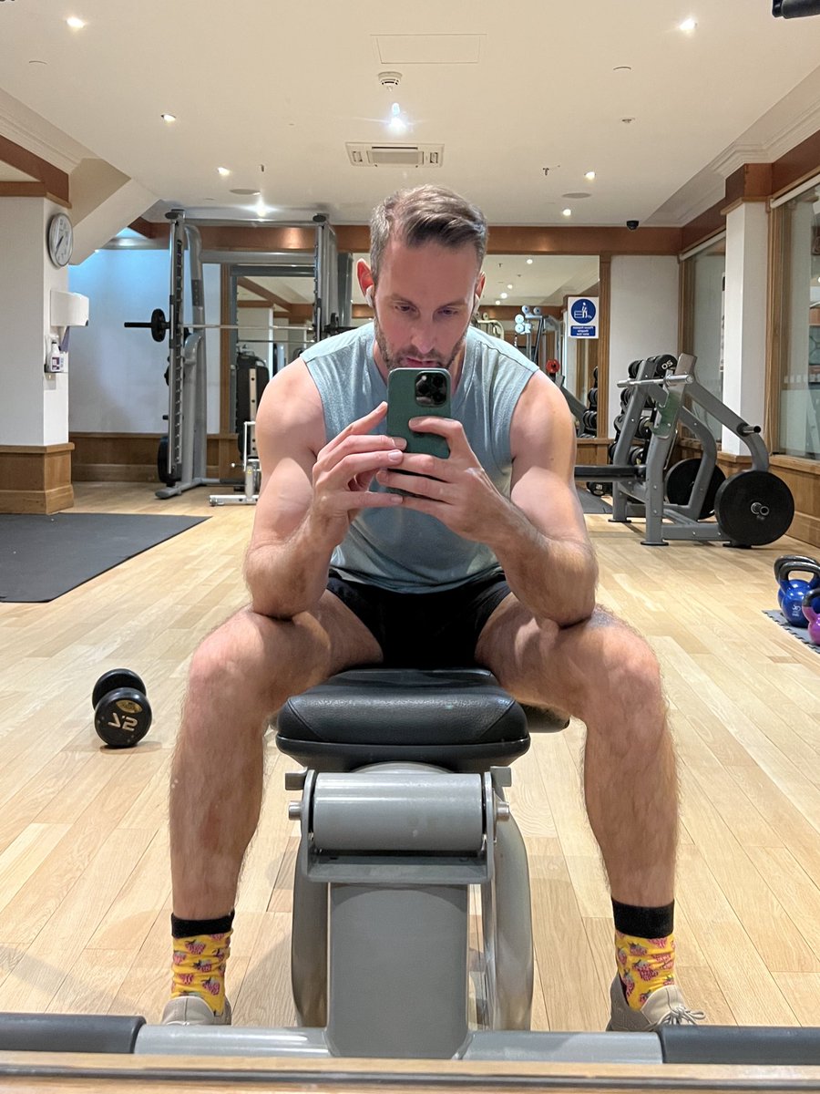 gymfithkg's tweet photo. Gym time
#workout #muscle #muscle_growth #MusclesMen #musclegrowth #fitness #FitnessMotivation ย #gym #selfie #gay #daddy #lgbt #Tuesday #summer #arms #SelfieChallenge #London #Tuesday #musclebuilding #Dudes #London_Boy https://t.co/1DLlK4Mqcx