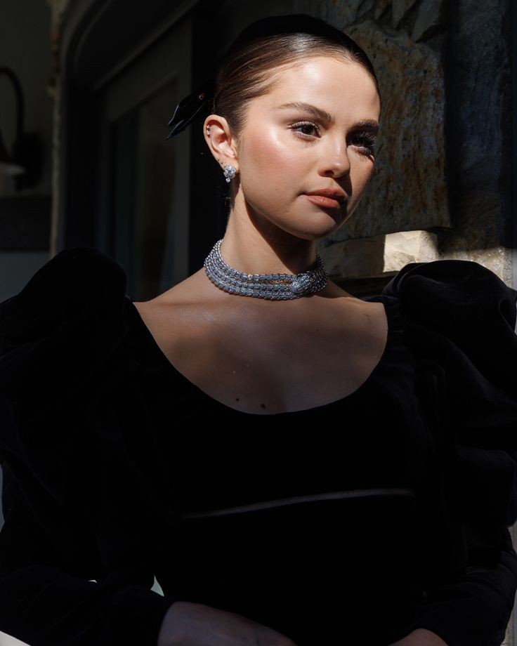 ⠀⠀
⠀⠀⠀⠀⠀:¨·.·¨:
 ⠀⠀⠀⠀⠀`·. DGAMOR (All Black) ★°*
⠀⠀