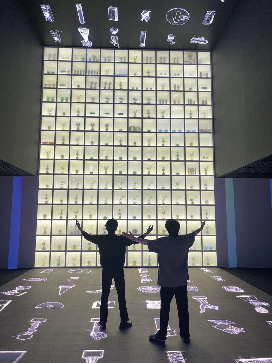 O613file's tweet image. pour their blood, sweat and tears.