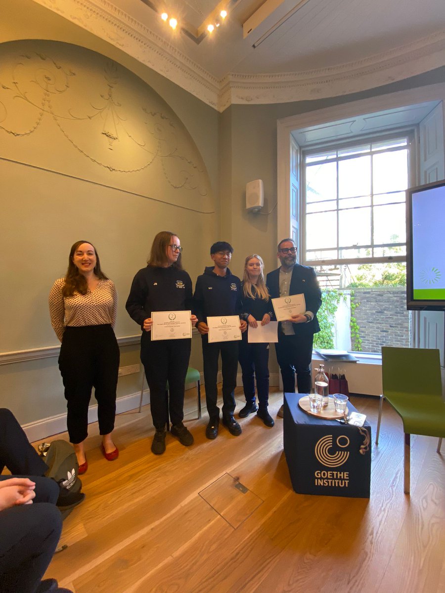 MFLOldBawnCS's tweet photo. 🇩🇪🇦🇹🎉🎉🤩Herzlichen Glückwunsch! Huge congratulations to our TY German students @OldBawnCS for winning the top three prizes in the Unternehmen Deutsch competition. They were enjoying a lovely ceremony in the @GI_Irland A fab programme🤩@germanteachers @oldbawnty @GermanIrishCham https://t.co/DNEXLhLA2c