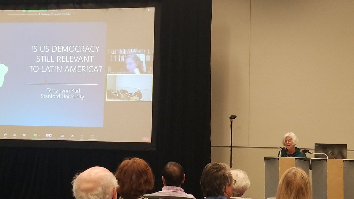 Former @StanfordCLAS director Terry Karl receives the Guillermo O'Donnell Democracy Award and Lectureship award @LASACONGRESS #LASA2023