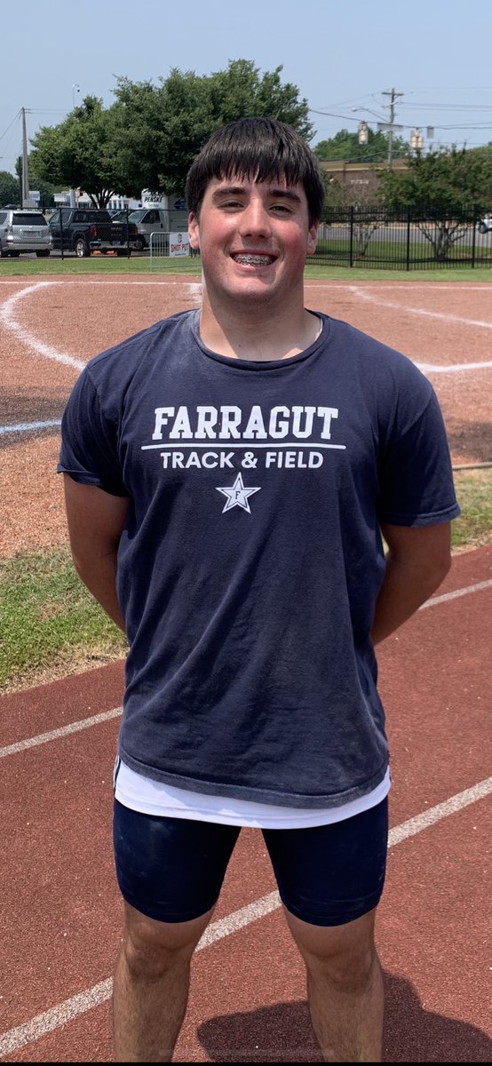 BRYCE THOMPSON ⚓️🥇🏆
FARRAGUT ADMIRALS 
STATE CHAMPION IN THE SHOT PUT!
57-11.75 
⁦@prepxtra⁩ ⁦@5StarPreps⁩ ⁦@BartlettJC⁩