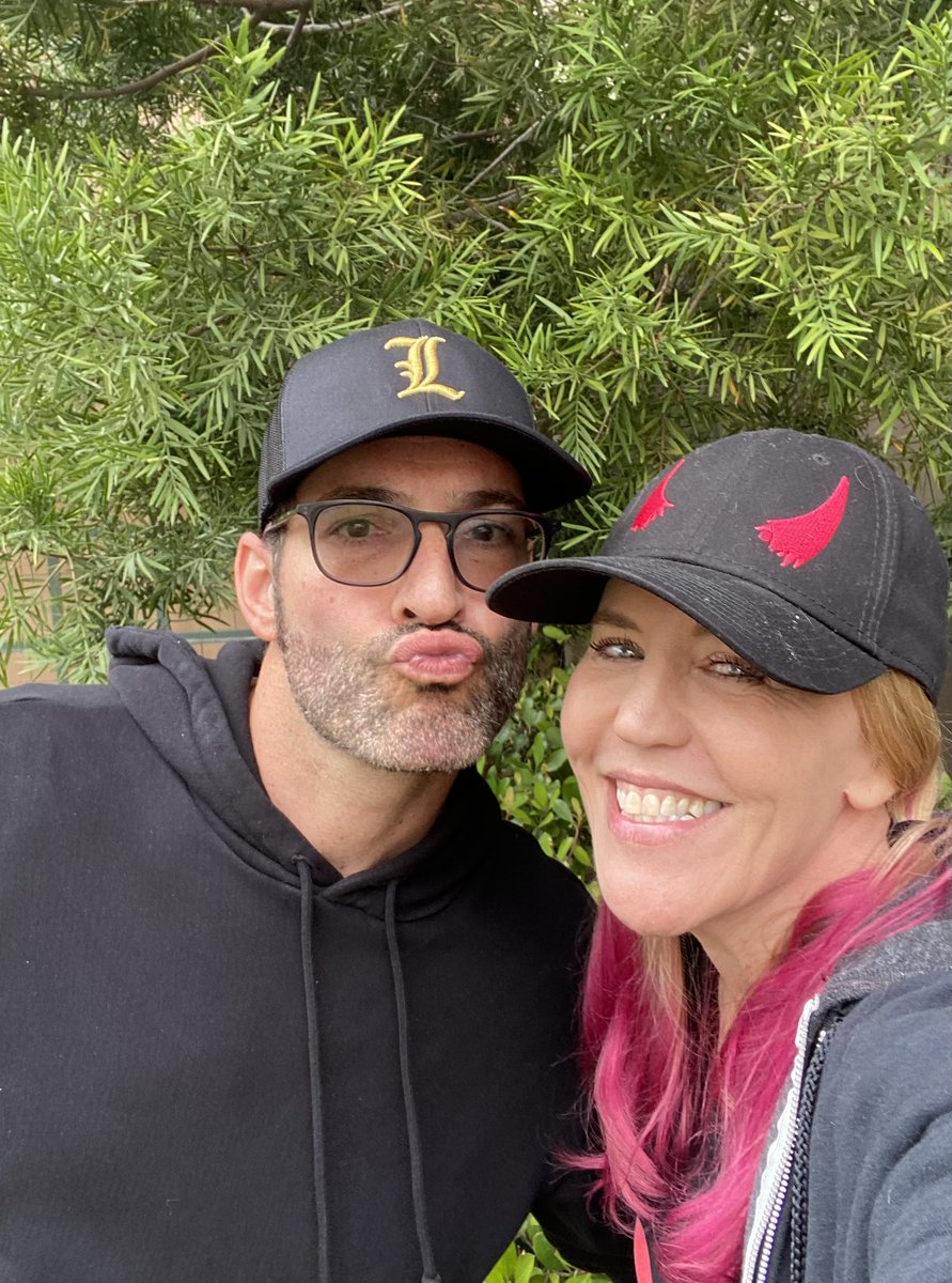 Ildymojo's tweet photo. Lucifer Day on the strike lines!😈❤️ So happy to see these beautiful faces in one place again. Sad it has to be under these circumstances. C’mon AMPTP, we just want to be respected, appreciated and fairly compensated for what we ALL bring to the table. #wgaunionstrong💪 #lucifer https://t.co/J71i9U4RHQ