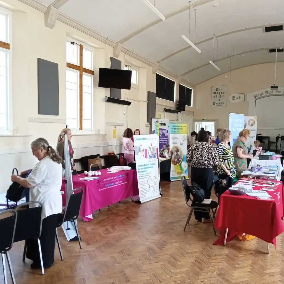 CardiffSW's tweet photo. Festival of Community today in Ely! Was great to see what is on offer supporting the community
#swcluster #ely #caerau #community #cardiff #health #Wellbeing https://t.co/ITi5XaKV5Q