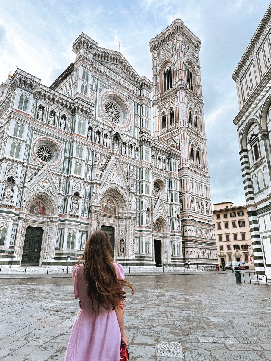 The early bird… has the place to itself 💜