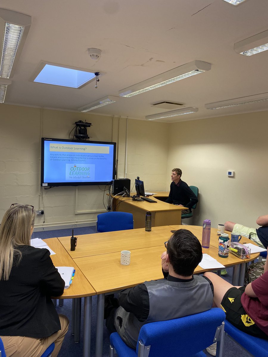 burchell_susie's tweet photo. NQT’s professional enquiry presentations demonstrating the diversity of focuses #extracurricular #girlsinsports #outdoorlearning #successcriteria well done to all our NQTs for sharing their practice today @MilnesHigh thank you https://t.co/ZOGGa0h5K6
