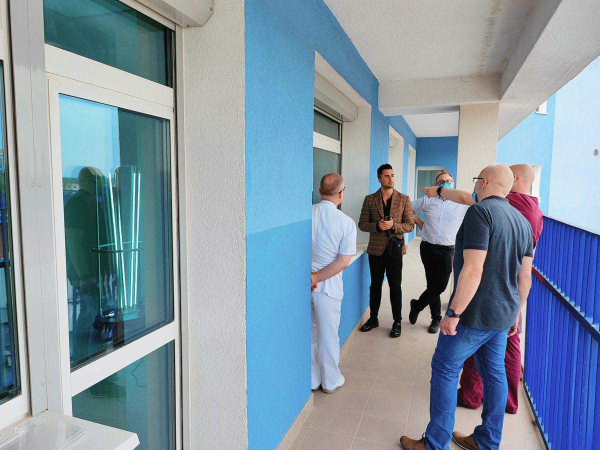 🇵🇱Fue un placer introducir Vesismin UV en Polonia, en varios hospitales, y recibir un feedback muy positivo del personal sanitario Polaco.
<a href="/Vesismin/">Vesismin Health</a>