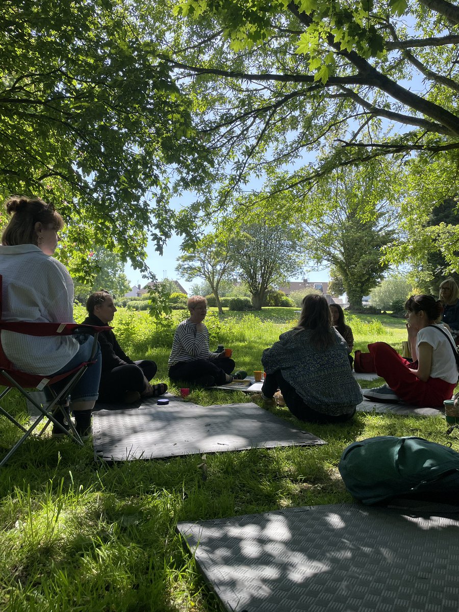 HeartofGlass tweet media