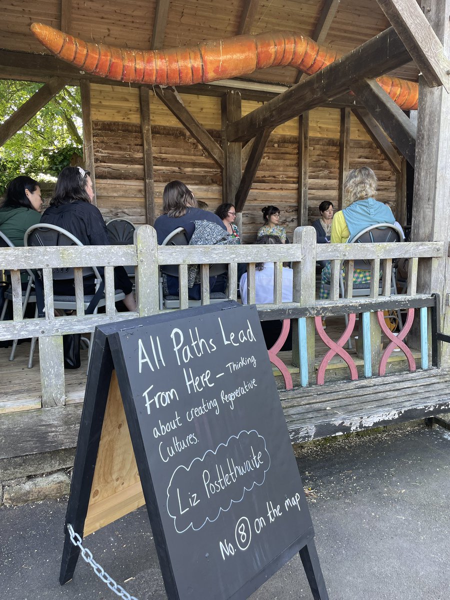 HeartofGlass tweet media