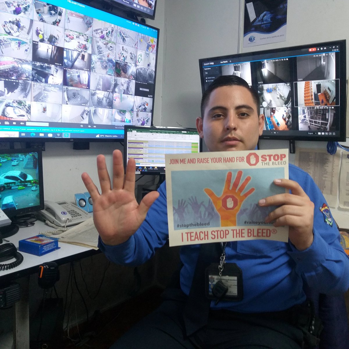 La Seguridad🛂 tweet media