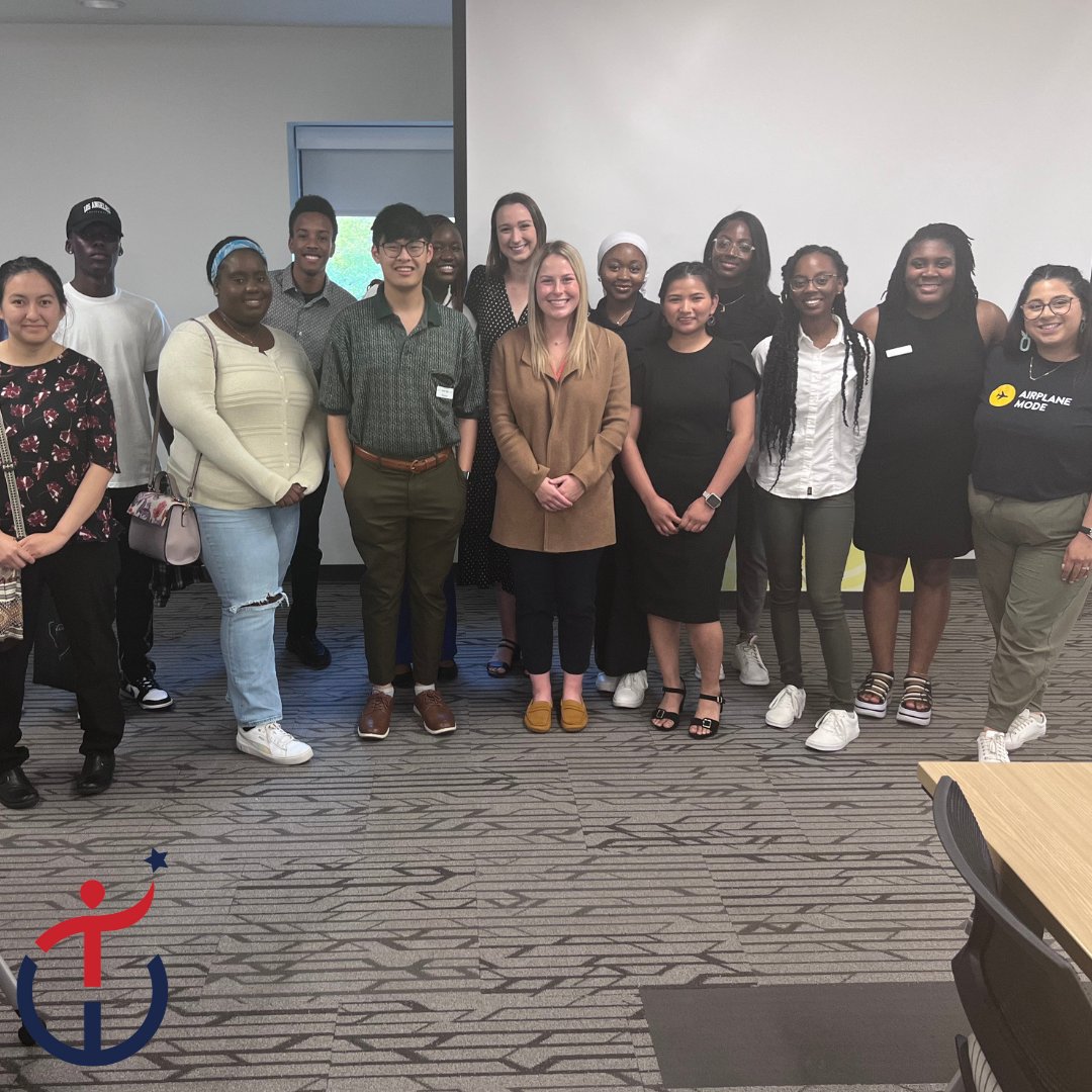 A great night of #networking and #connecting with our alums.