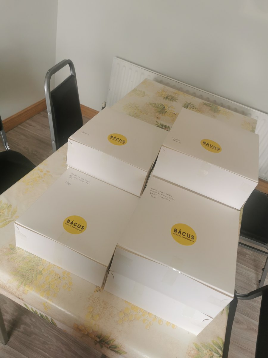 Lá iontach ann inné d'Fhóram Réigiúnach d'Oifigigh Phleanála Teanga an Iarthair: cur i láthair ó OPT Dhúiche Sheoigheach &amp; Thuar Mhic Éadaigh, siúlóid oidhreachta an tSeanbhóthair le treoraí áitiúil, lón álainn ó <a href="/jcountrybakery/">Joyce Country Bakery</a> &amp; cur i láthair ó <a href="/CoggOid/">COGG Oideachas</a>, neart comhoibriú &amp; plé!