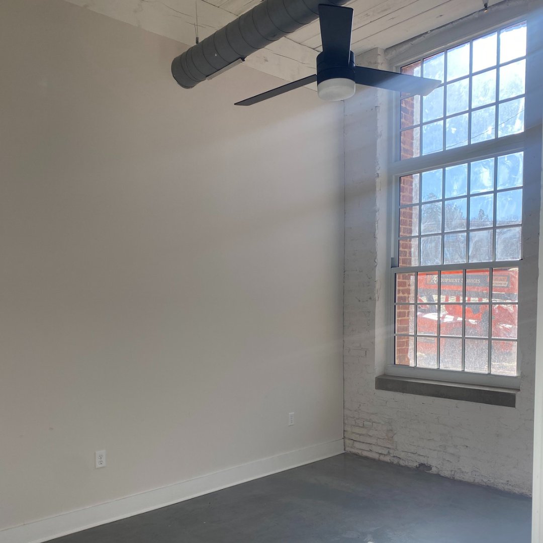 NewryMill's tweet image. Peep the light. 👀

📍Newry Mill | Seneca, SC

#NewryMill #SenecaSC #newrysouthcarolina #Clemson #newry #southernliving #gvldaily #yeahthatgreenville #thinkoconee #lakekeowee #lakehartwell #upstatesc #upperstate #blueridge #brc #historyrepeating