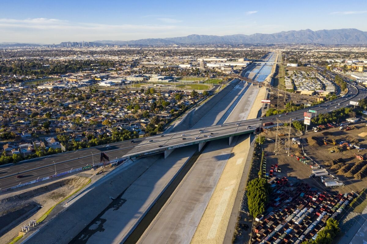 The Los Angeles River has got to be one of the most underutilized public spaces in North America, right? This could be an incredible linear park with a multimodal greenway that connects the whole city.