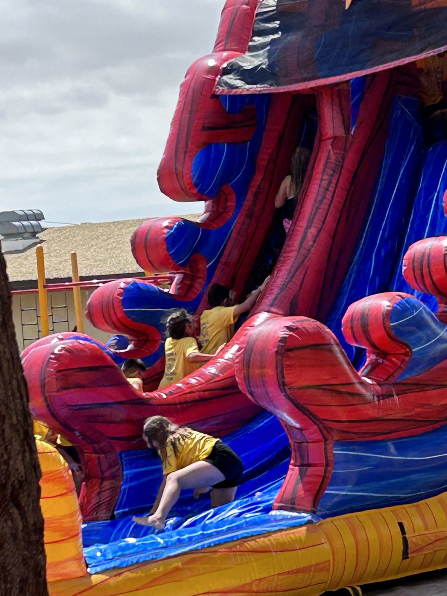 Lamar_MISD's tweet photo. Lamar Scholars and Parents joined in the field day fun!!! 

Nothing but laughs and giggles!!! 

Thank you Special Teachers for designing an amazing opportunity to create lasting memories! 

#LamarNation
#PioneerPride https://t.co/lSVYf5WRgH