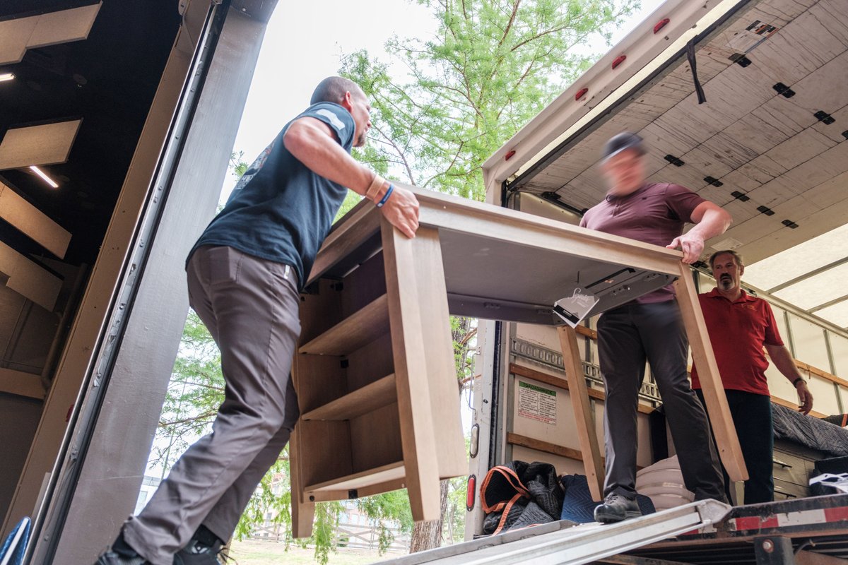 On May 24, with a generous donation of 1 bedroom suite, 1 dinning room table, 5 living room couches, and a set of coffee tables from #BuddysHomeFurnishings were able to serve a #CCT #GoldStarFamily and 4 other CCTs from the DFW area to South Texas.