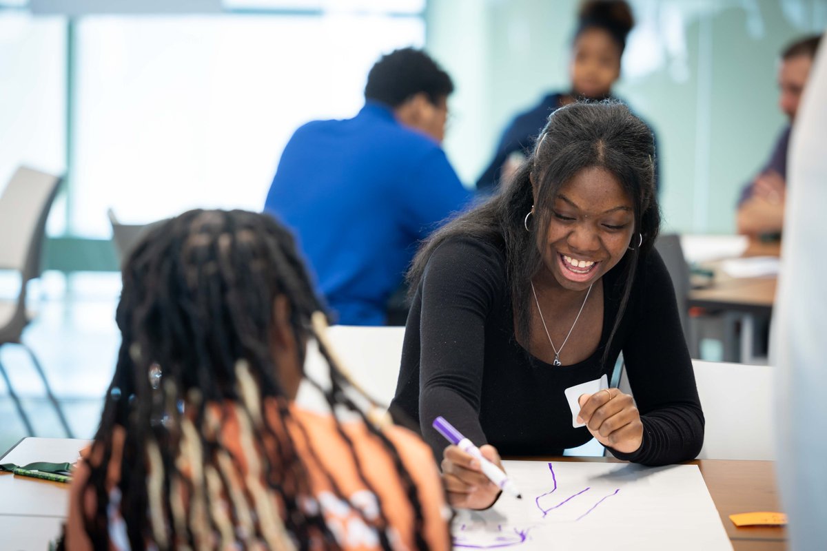 CollegeNowGC's tweet photo. College Now, in collaboration with @TeachCLE,  @CLE_State, and @gmfus, supported the Global Citizens in a Digital World Conference on May 19 and 20! 

Read more: https://t.co/lGwSPyxA25

#CMSD #TeachingCleveland #CollegeAccess #CLEStudents https://t.co/2QPAAYtsfC