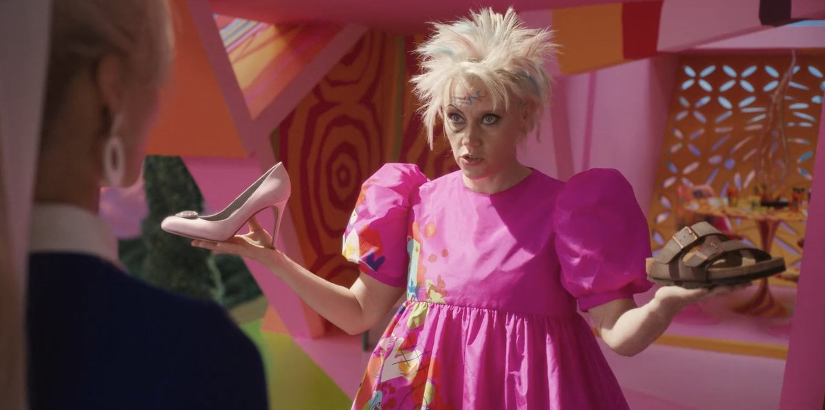 VioletEyed_Hero's tweet image. Now class, today we're going to analyze the use of the shoe motif in Barbie (2023) starting with this pivotal scene where the titular heroine is first called to action. Note that the scene appears to be an allusion to the Matrix movies, which themselves allude to classical 1/