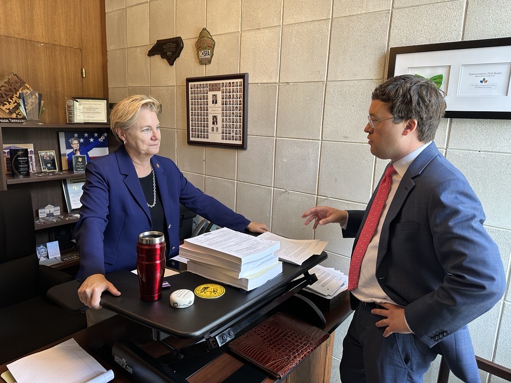 NewHanoverCo's tweet image. Commissioner Scalise participated in @NCACC Advocacy Days, discussing issues important to New Hanover County with several officials, including Pryor Gibson, Sr. Legislative Advisor for Gov. Cooper, Rep. Charlie Miller, Rep. Deb Butler, Sen. Michael Lee &amp;amp; Rep. Ted Davis.