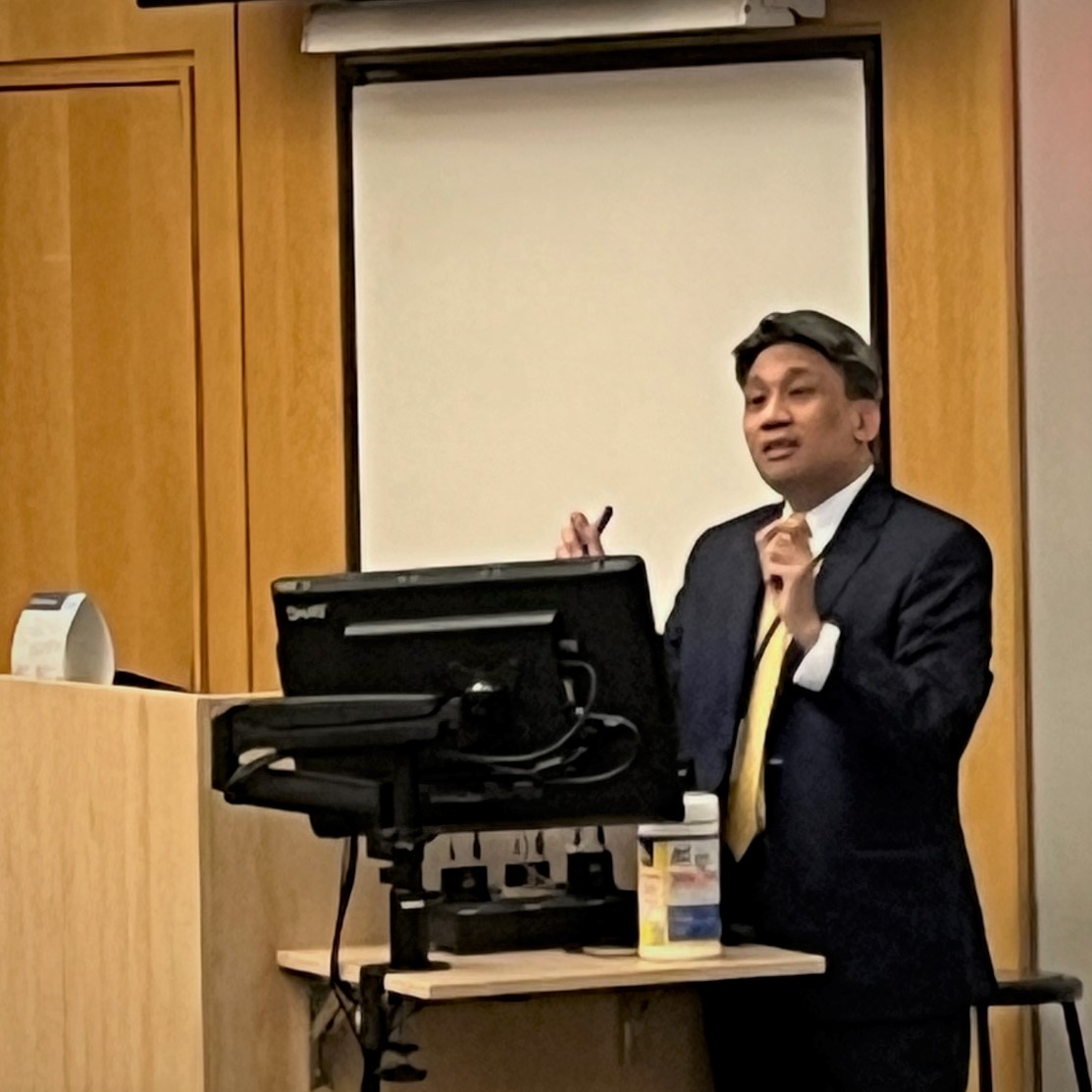 EinsteinMed's tweet photo. Einstein’s Asian Pacific American Medical Student Association chapter recenty hosted an AAPI Physician Panel and Networking Night featuring @MichelleNgGong and @cabanam. They stressed the importance of diversity in leadership positions in medicine and more. #AAPIHeritageMonth https://t.co/IYpMsr9N20