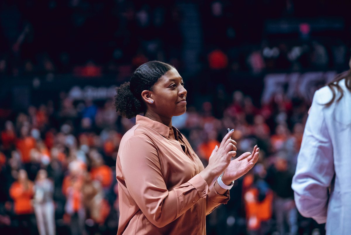 Illinois Women's Basketball tweet media