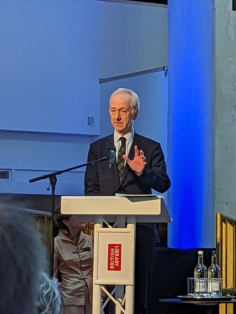 Outstanding speech from @rolykeating at tonight's launch of #KnowledgeMatters, the new strategy and vision from <a href="/britishlibrary/">British Library</a>. Ambitious in scope, with a vision of a national library re-centred between north, south and online but with a real sense of continuity. MT <a href="/CILIPinfo/">CILIP</a>