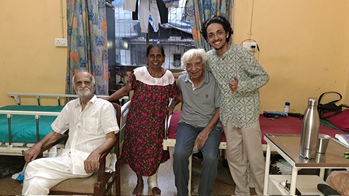Actionforchang5's tweet photo. YES I CAN Foundation's Project Ashirwad,an old age home. Met inspiring Dada-Dadis reminding me of the power of human connection.Dada's wise stories &amp; Dadi's radiant smile. Let's honor &amp; respect our elders, bridging the generational gap.
Volunteer: neha.yesicanfoundation@gmail.com https://t.co/viLYkErrbT