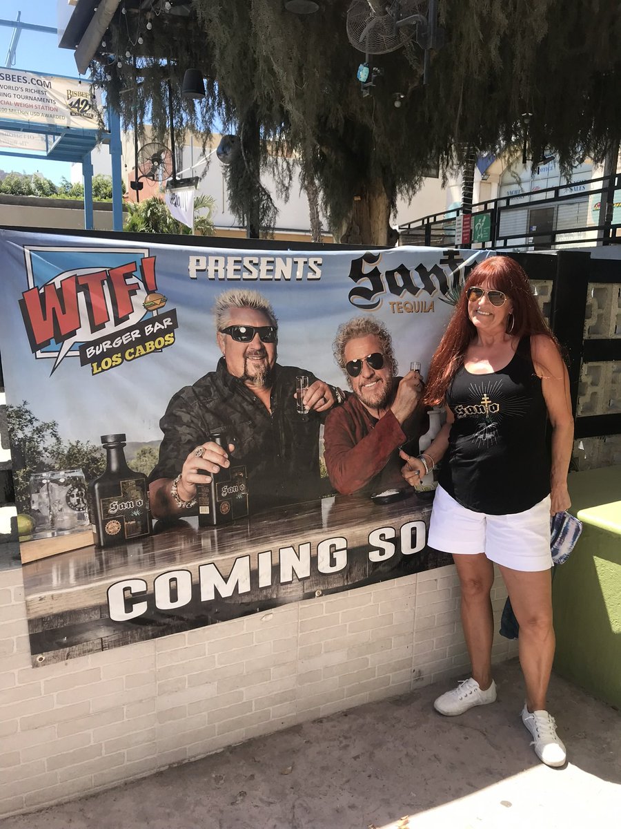 14ktred's tweet photo. @sammyhagar https://t.co/eyLugDCQJP