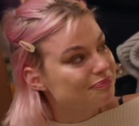 anna_aggy's tweet photo. #gntm https://t.co/APfWC4z85w
